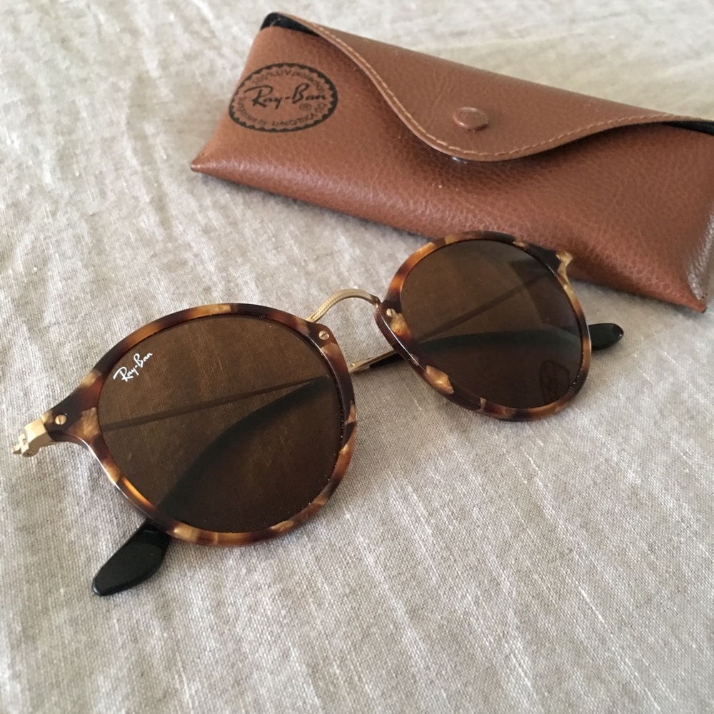 Tortious Ray Bans